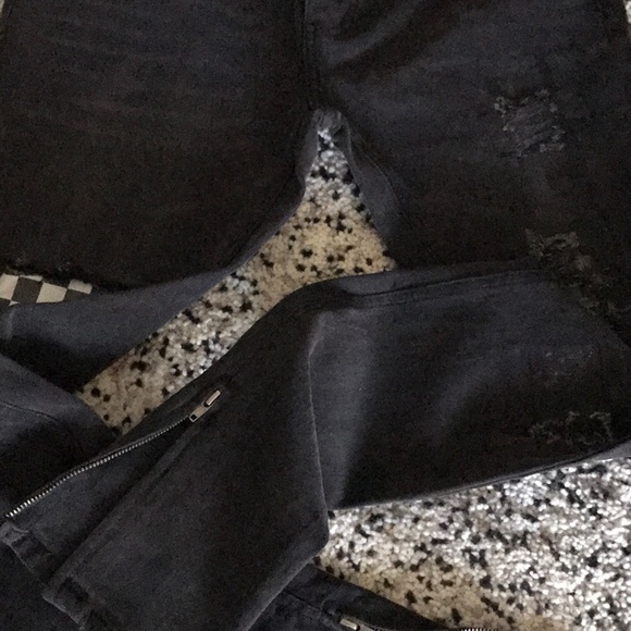 Pants - Picture 2 of 4